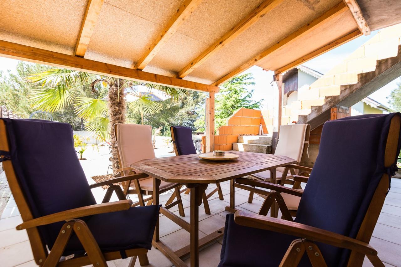 Holliday Home Maxdom Sukosan Ngoại thất bức ảnh